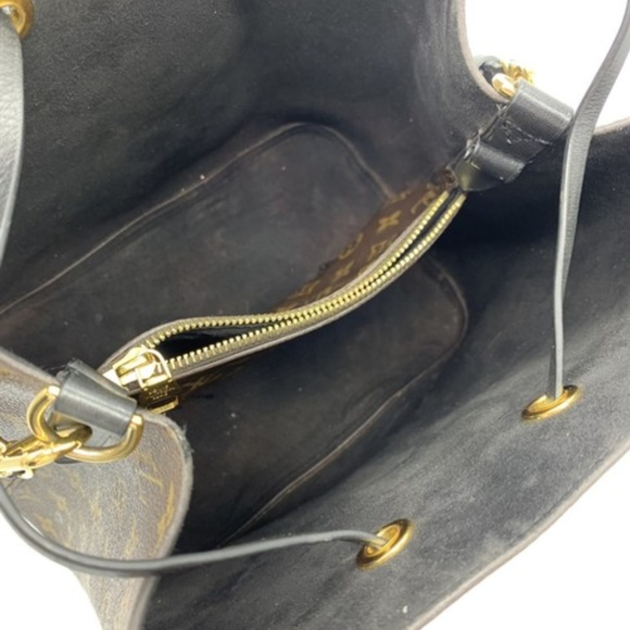 Louis Vuitton Neonoe Black Monogram Canvas Tote - Picture 4 of 4